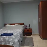 Zelwagi 14 אכסניה