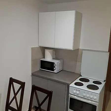 Zelwagi 14 *